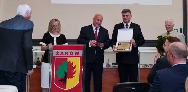 [FOTO] Złote Dęby dla zawodników TKKF Chemik Żarów