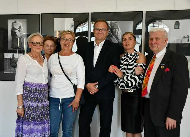 Obchodzili Dzień Matki w Miejskim Domu Kultury w Świebodzicach [Foto]