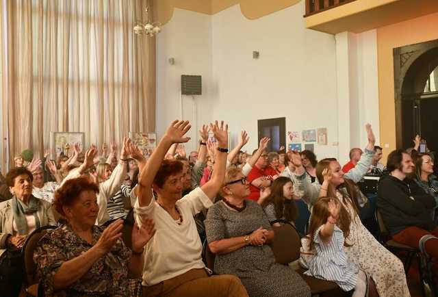 Obchodzili Dzień Matki w Miejskim Domu Kultury w Świebodzicach [Foto]