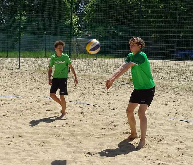 Siatkówka plażowa chłopców klas 7-8 SP za nami [Foto]