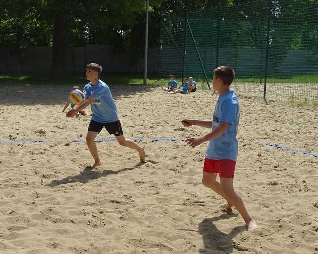 Siatkówka plażowa chłopców klas 7-8 SP za nami [Foto]