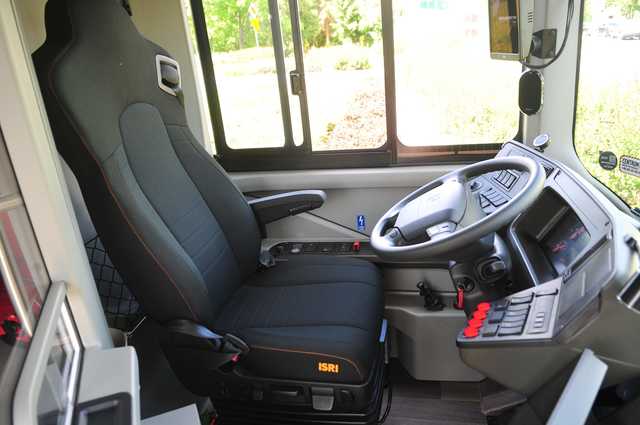 Zobacz, jak prezentują się nowe elektryczne autobusy, które rozpoczęły kursowanie po Świdnicy [Foto]