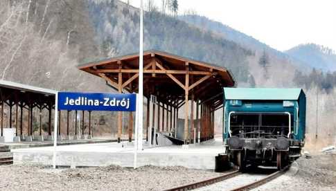 Od 24 czerwca pojedziemy pociągiem ze Świdnicy do Jedliny-Zdroju. ZNAMY rozkład jazdy i ceny biletów!