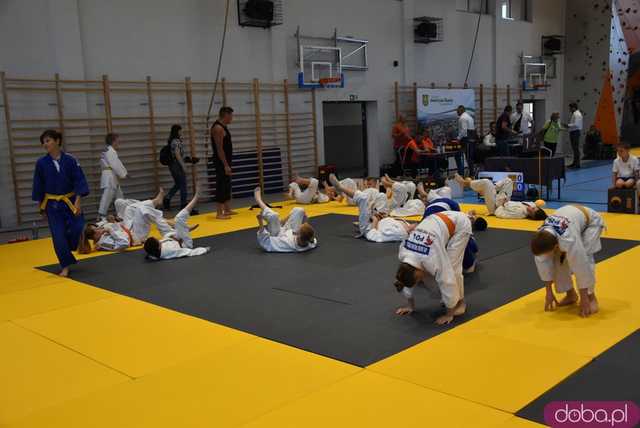 Ruszyła Super Liga Judo w Jaworzynie Śląskiej! Sportowej rywalizacji towarzyszy festyn charytatywny dla chorej Agatki [Foto]