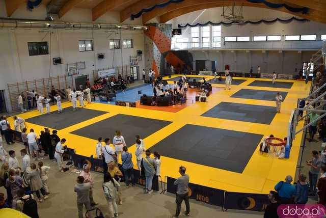 Ruszyła Super Liga Judo w Jaworzynie Śląskiej! Sportowej rywalizacji towarzyszy festyn charytatywny dla chorej Agatki [Foto]