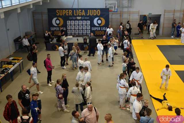 Ruszyła Super Liga Judo w Jaworzynie Śląskiej! Sportowej rywalizacji towarzyszy festyn charytatywny dla chorej Agatki [Foto]