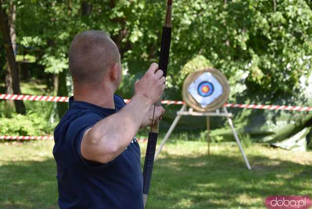 Armata wystrzeliła! Ruszył Piknik Historyczny w Dobromierzu [Foto]