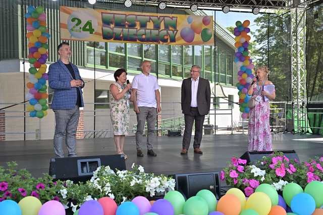 Podziel się życiem. Wystartował festyn dziecięcy w Strzegomiu [AKTUALIZACJA FOTO]
