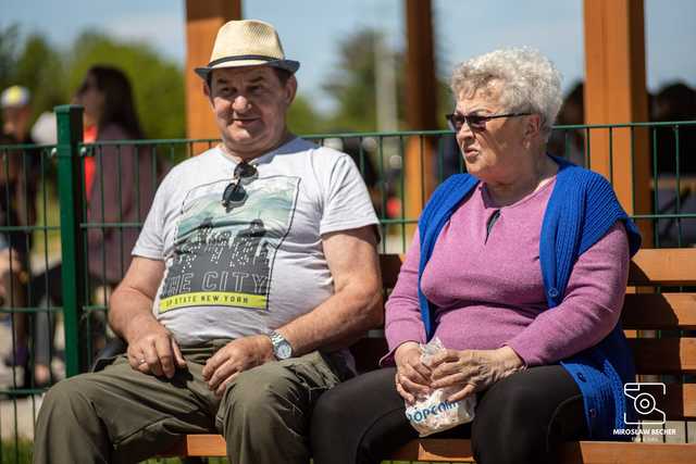 Zobacz, jak dzieci bawiły się na nowym placu zabaw w Bukowie. Piknik rodzinny z okazji Dnia Dziecka za nami [FOTO]