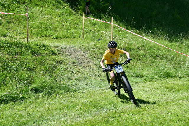 Kolarze rywalizowali w Świebodzicach. Za nami Liga MTB XC Aglomeracji Wałbrzyskiej [FOTO]
