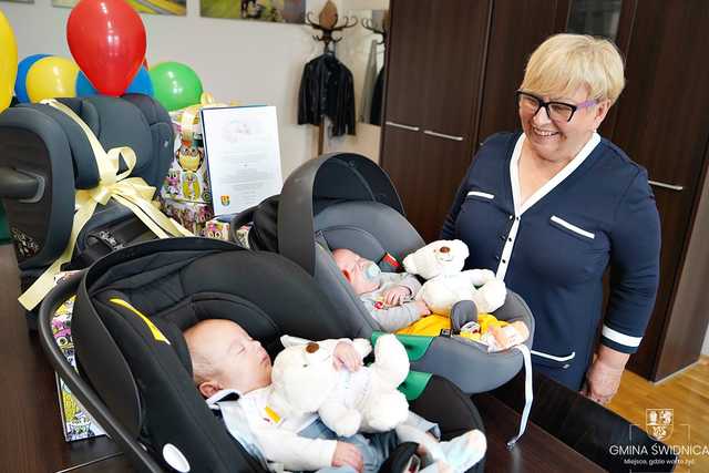 [FOTO] Bliźniaki na piątkę