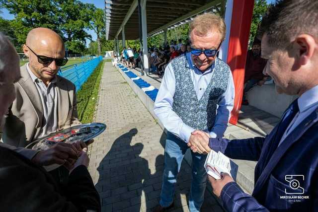 Świętowali jubileusz 30-lecia awansu klubu Zjednoczeni Żarów do III ligi [FOTO]