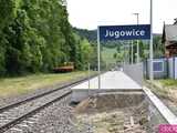 Zobacz, jak wyglądają nowe stacje kolejowe na trasie Świdnica - Jedlina-Zdrój. Do jakich atrakcji turystycznych dotrzemy nową linią? [FOTO, MAPA]