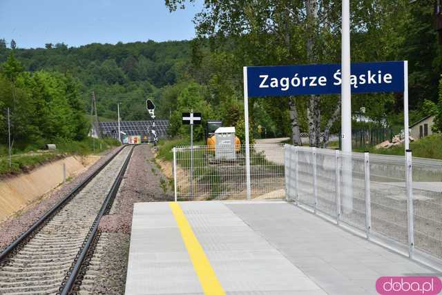 Zobacz, jak wyglądają nowe stacje kolejowe na trasie Świdnica - Jedlina-Zdrój. Do jakich atrakcji turystycznych dotrzemy nową linią? [FOTO, MAPA]