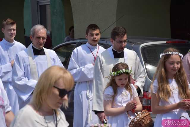 Strzegomianie obchodzili Boże Ciało. Procesja przeszła ulicami miasta [FOTO]