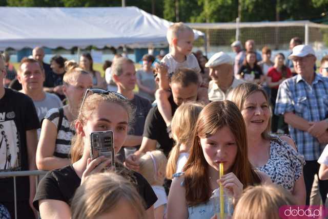 Halinka Kiepska, czyli Marzena Kipiel-Sztuka gwiazdą Pikniku Parafialnego w Jaworzynie Śląskiej [FOTO, WIDEO]