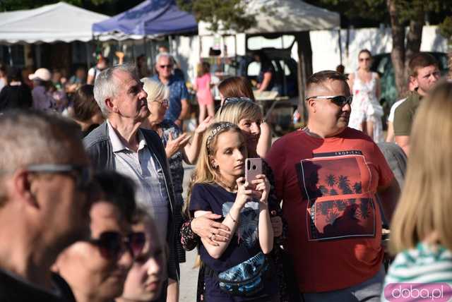 Halinka Kiepska, czyli Marzena Kipiel-Sztuka gwiazdą Pikniku Parafialnego w Jaworzynie Śląskiej [FOTO, WIDEO]