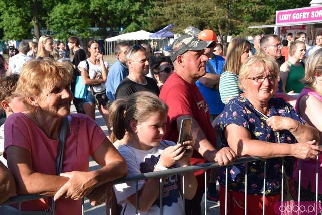 Halinka Kiepska, czyli Marzena Kipiel-Sztuka gwiazdą Pikniku Parafialnego w Jaworzynie Śląskiej [FOTO, WIDEO]