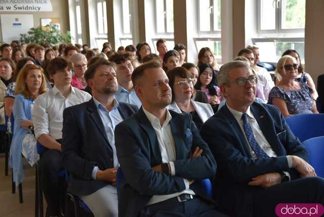 Wręczono nagrody podczas IV Kongresu Młodzieży Przedsiębiorczej [FOTO]