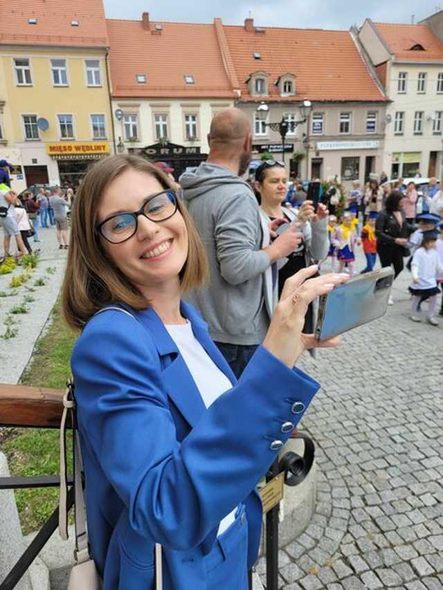 Zatańczyli poloneza na świebodzickim rynku [FOTO]