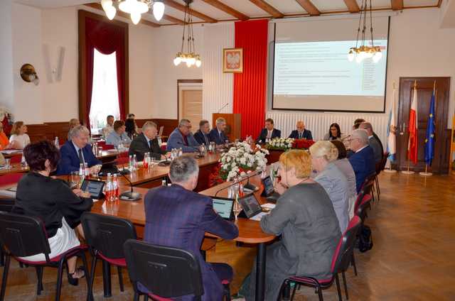 Udzielono absolutorium dla burmistrza Strzegomia 
