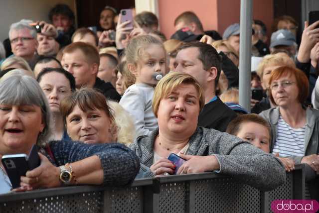 [FOTO, WIDEO] Zenek Martyniuk porwał tłum na otwarciu Święta Granitu Strzegomskiego