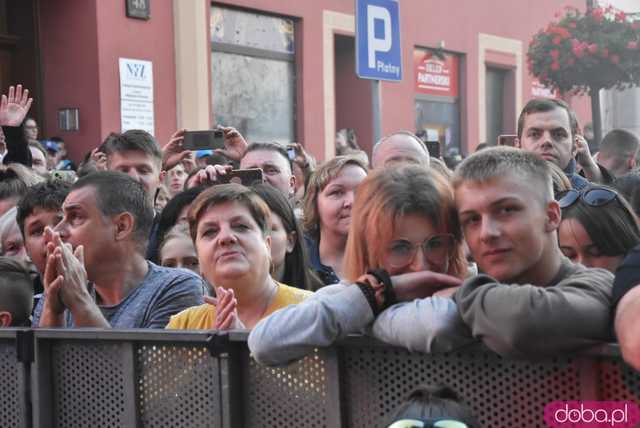 [FOTO, WIDEO] Zenek Martyniuk porwał tłum na otwarciu Święta Granitu Strzegomskiego