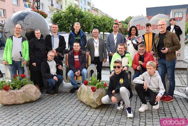 [FOTO, WIDEO] Zenek Martyniuk porwał tłum na otwarciu Święta Granitu Strzegomskiego