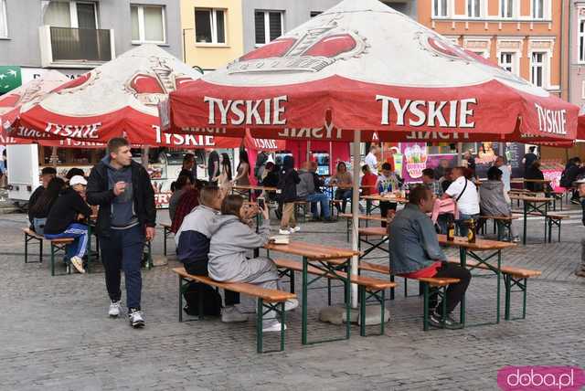 [FOTO, WIDEO] Zenek Martyniuk porwał tłum na otwarciu Święta Granitu Strzegomskiego