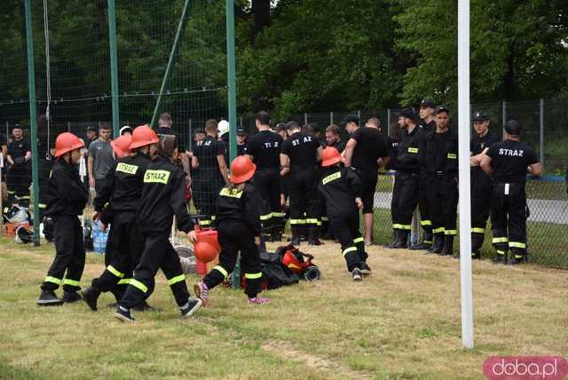 Ruszyły zawody sportowo-pożarnicze w Żarowie [FOTO]