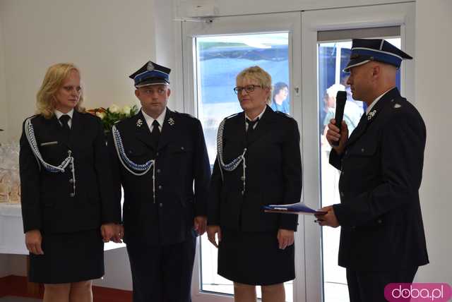 Wstęga przecięta, syreny zawyły: Nowa remiza strażacka w Gogołowie otwarta! Zobacz, jak się prezentuje [FOTO]
