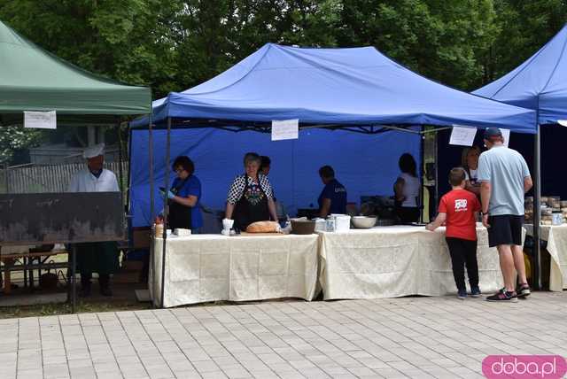 Wstęga przecięta, syreny zawyły: Nowa remiza strażacka w Gogołowie otwarta! Zobacz, jak się prezentuje [FOTO]