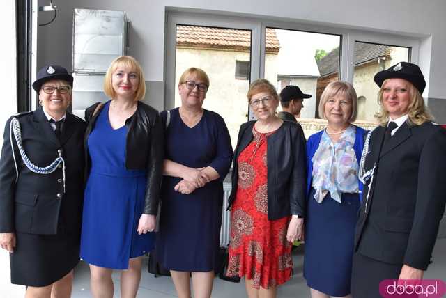 Wstęga przecięta, syreny zawyły: Nowa remiza strażacka w Gogołowie otwarta! Zobacz, jak się prezentuje [FOTO]