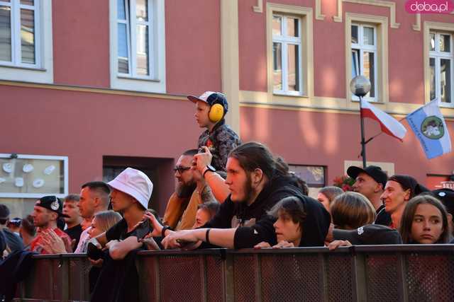 [FOTO] Tłumy szalały na koncercie Palucha w Strzegomiu