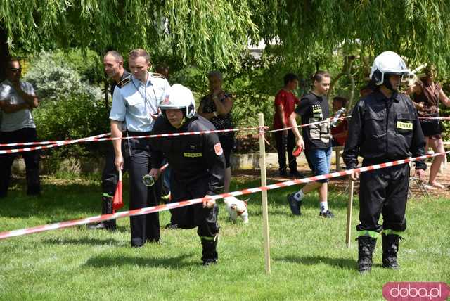 Strażacy rywalizowali na zawodach sportowo-pożarniczych w Śmiałowicach [FOTO]