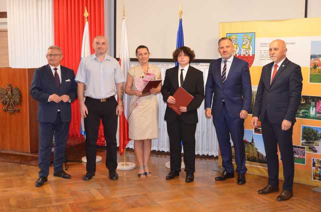Nagrodzono najlepszych uczniów z gminy Strzegom [FOTO]