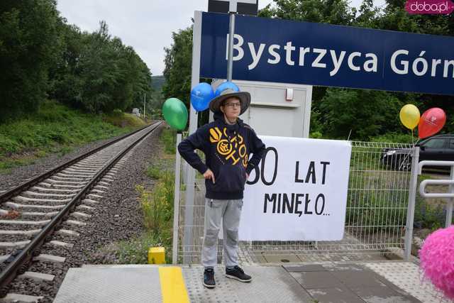 [FOTO] Po ponad 30 latach pociągi znów jeżdżą ze Świdnicy do Jedliny-Zdroju