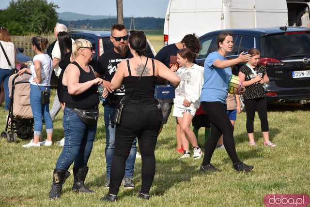 Rodzinna atmosfera i sportowe emocje na Pikniku Rodzinnym w Kłaczynie [FOTO]