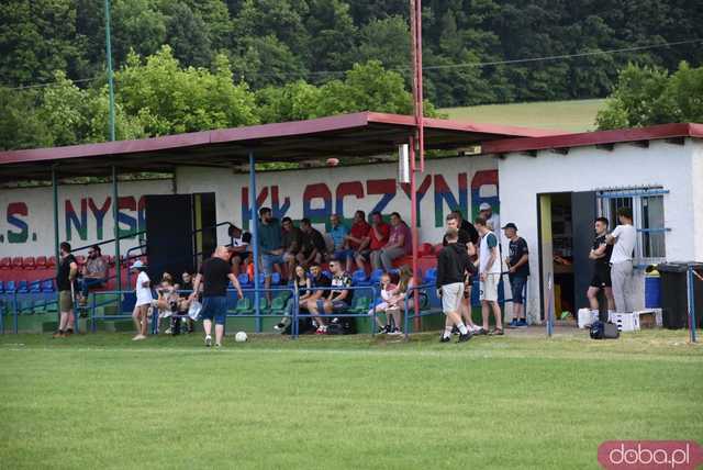 Rodzinna atmosfera i sportowe emocje na Pikniku Rodzinnym w Kłaczynie [FOTO]