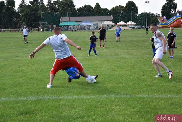 Rodzinna atmosfera i sportowe emocje na Pikniku Rodzinnym w Kłaczynie [FOTO]