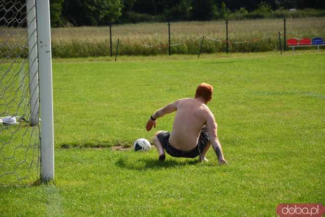 Rodzinna atmosfera i sportowe emocje na Pikniku Rodzinnym w Kłaczynie [FOTO]