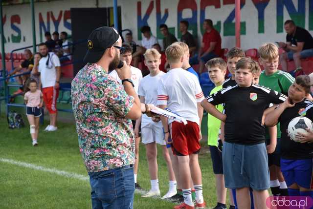 Rodzinna atmosfera i sportowe emocje na Pikniku Rodzinnym w Kłaczynie [FOTO]