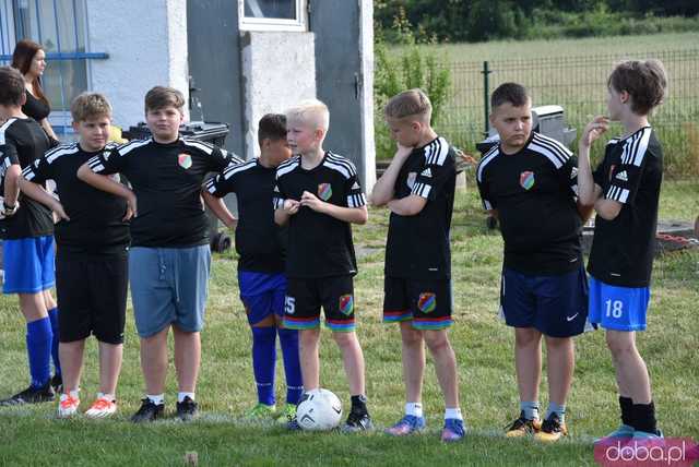 Rodzinna atmosfera i sportowe emocje na Pikniku Rodzinnym w Kłaczynie [FOTO]