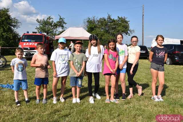 Rodzinna atmosfera i sportowe emocje na Pikniku Rodzinnym w Kłaczynie [FOTO]