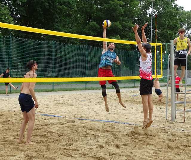 Za nami 1. Otwarty turniej siatkówki plażowej kobiet i mężczyzn w Świdnicy [FOTO]