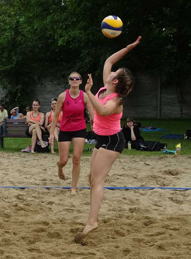 Za nami 1. Otwarty turniej siatkówki plażowej kobiet i mężczyzn w Świdnicy [FOTO]