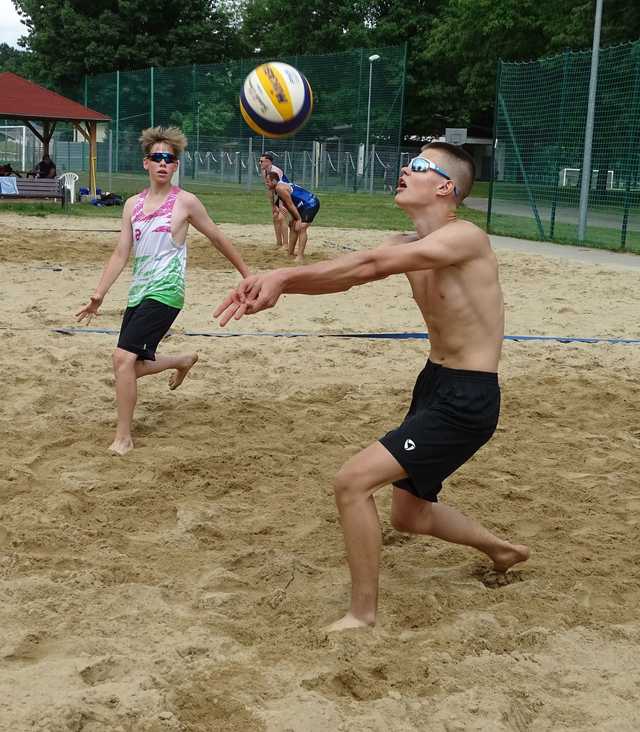 Za nami 1. Otwarty turniej siatkówki plażowej kobiet i mężczyzn w Świdnicy [FOTO]