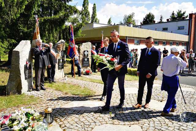 Uczcili pamięć ofiar ludobójstwa na obywatelach II RP [FOTO]