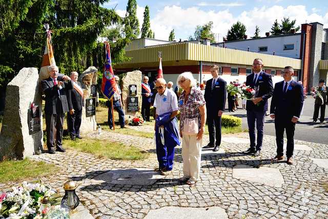 Uczcili pamięć ofiar ludobójstwa na obywatelach II RP [FOTO]