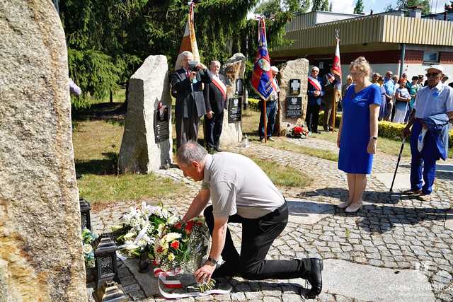 Uczcili pamięć ofiar ludobójstwa na obywatelach II RP [FOTO]